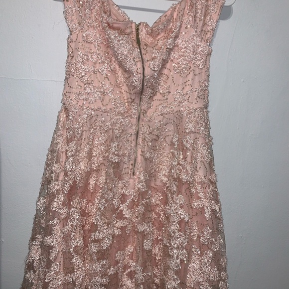 Fashion Nova dress - Picture 2 of 4